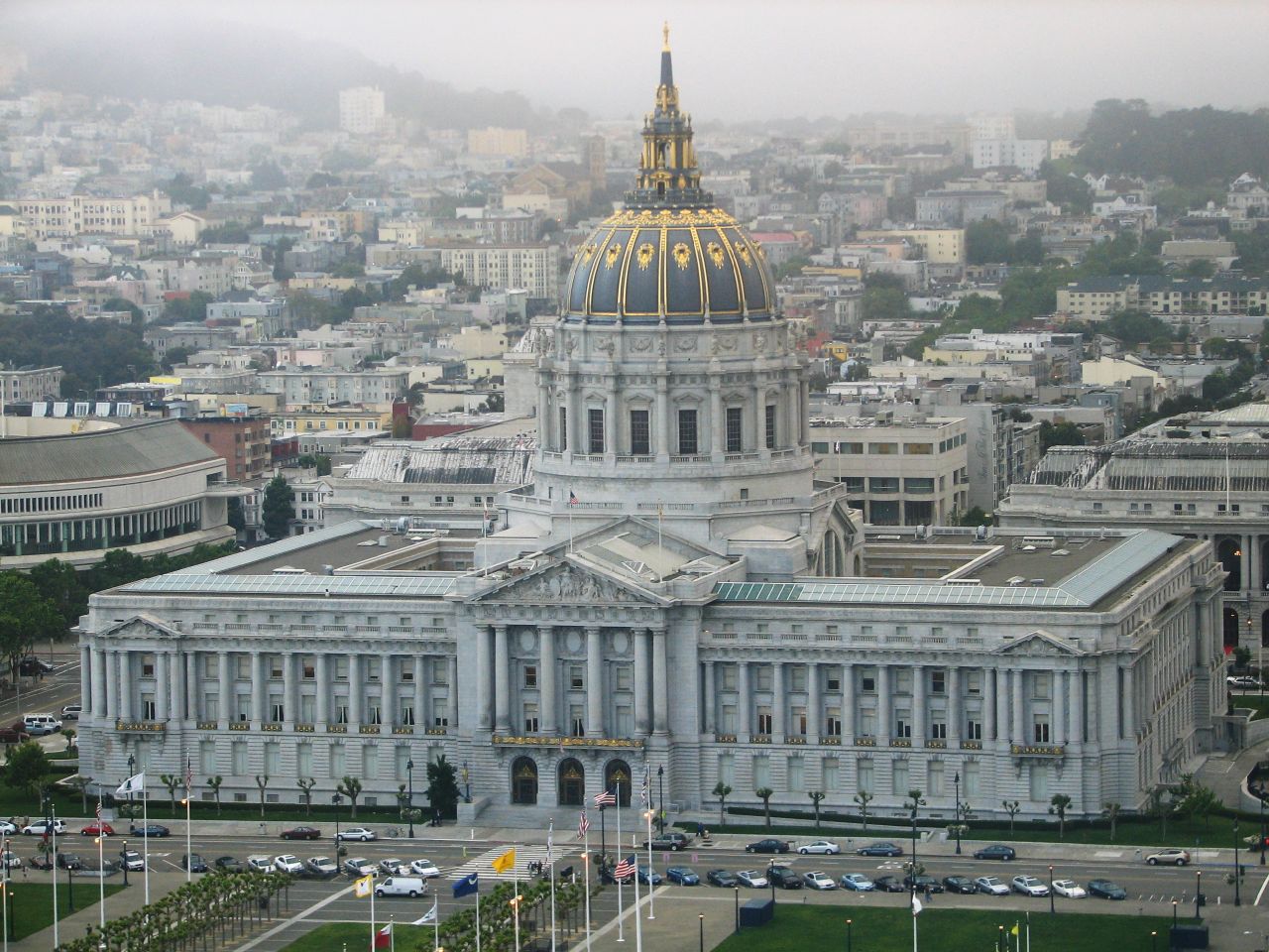 San Francisco City Hall | Photo by Jimmy Slade